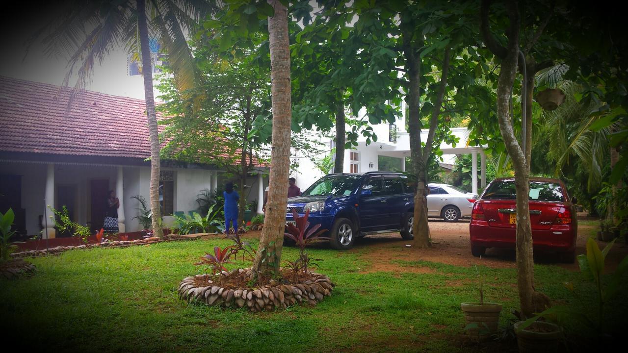 Nooit Gedacht Holiday Resort Unawatuna Exterior photo